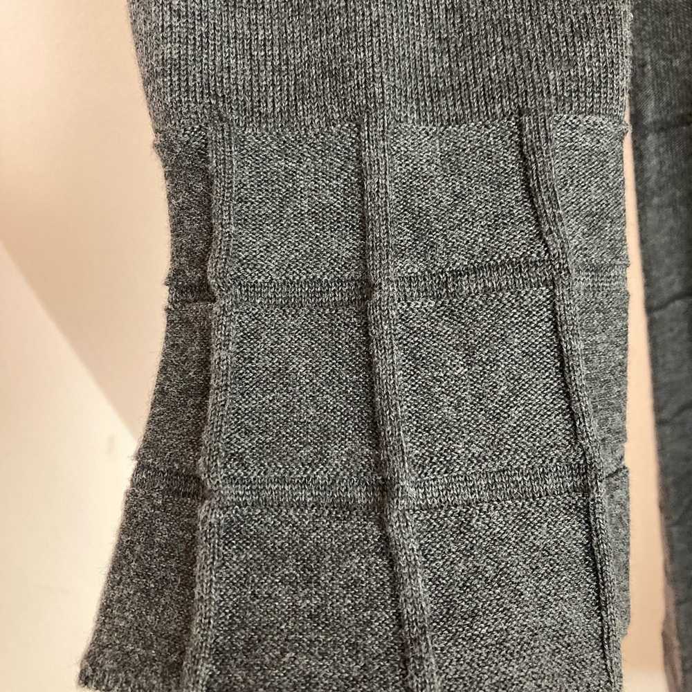 VickyTiel Textured Dress - Picture 5 of 11